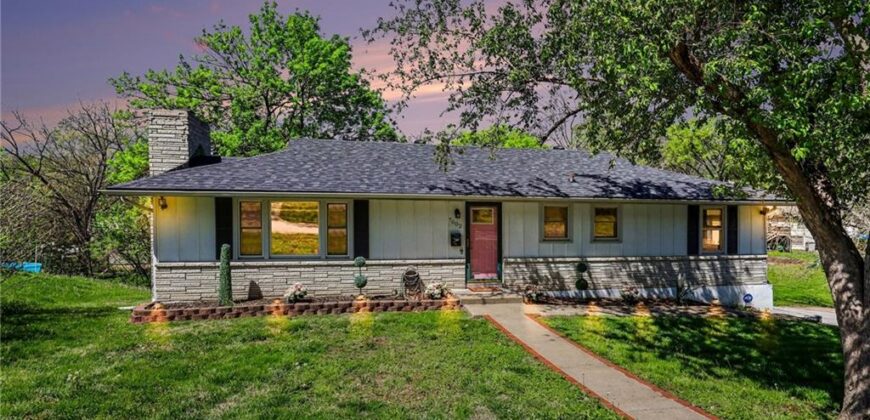 7002 N Baltimore Avenue, Gladstone, MO 64118