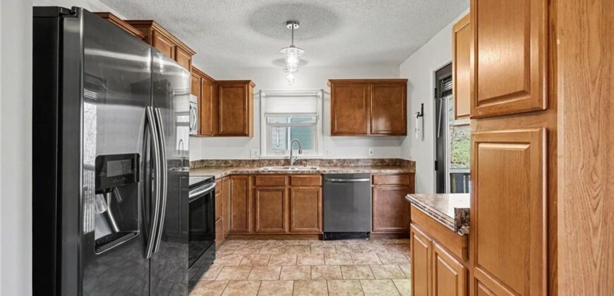 7002 N Baltimore Avenue, Gladstone, MO 64118