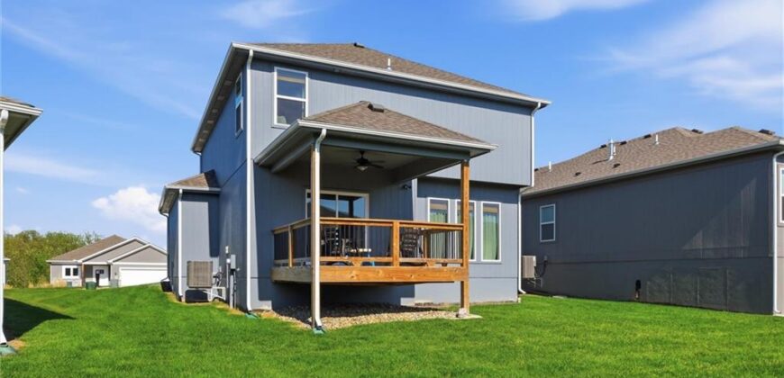 523 NW 110th Street, Kansas City, MO 64155