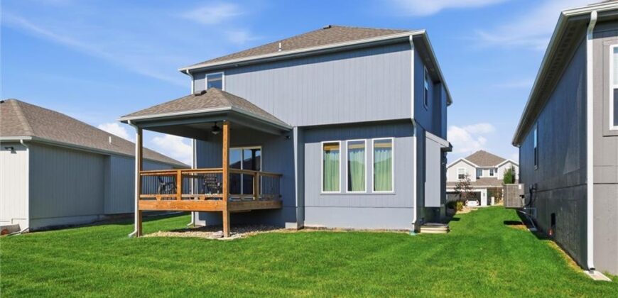 523 NW 110th Street, Kansas City, MO 64155