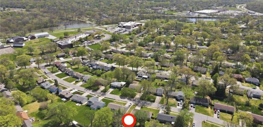 4921 N Askew Avenue, Kansas City, MO 64119