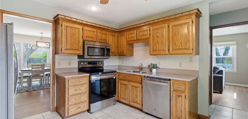 4921 N Askew Avenue, Kansas City, MO 64119