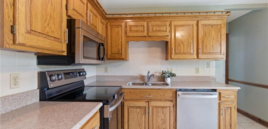 4921 N Askew Avenue, Kansas City, MO 64119