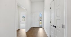10022 N Oakland Avenue, Kansas City, MO 64157