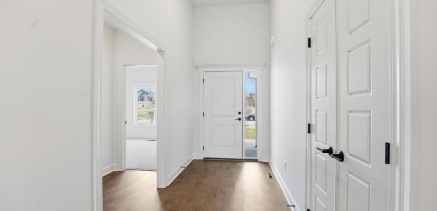 10022 N Oakland Avenue, Kansas City, MO 64157