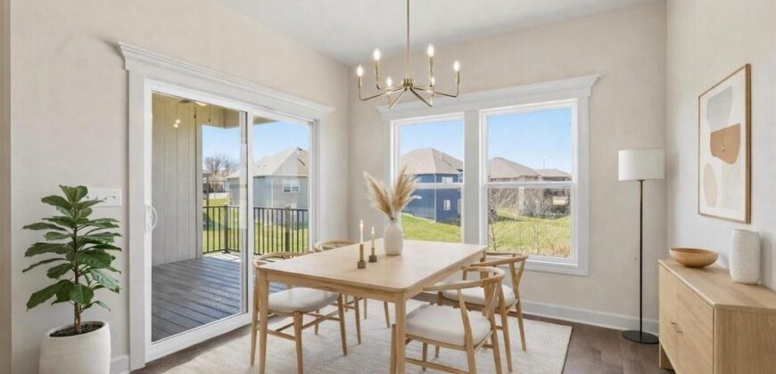 10022 N Oakland Avenue, Kansas City, MO 64157