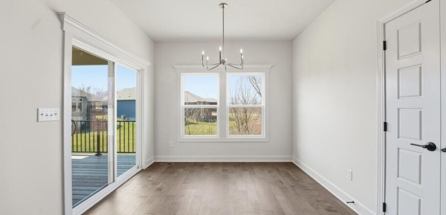 10022 N Oakland Avenue, Kansas City, MO 64157