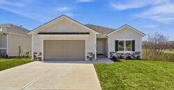 10022 N Oakland Avenue, Kansas City, MO 64157