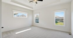 10022 N Oakland Avenue, Kansas City, MO 64157