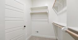 10022 N Oakland Avenue, Kansas City, MO 64157