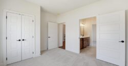 10022 N Oakland Avenue, Kansas City, MO 64157