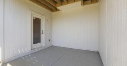 10022 N Oakland Avenue, Kansas City, MO 64157