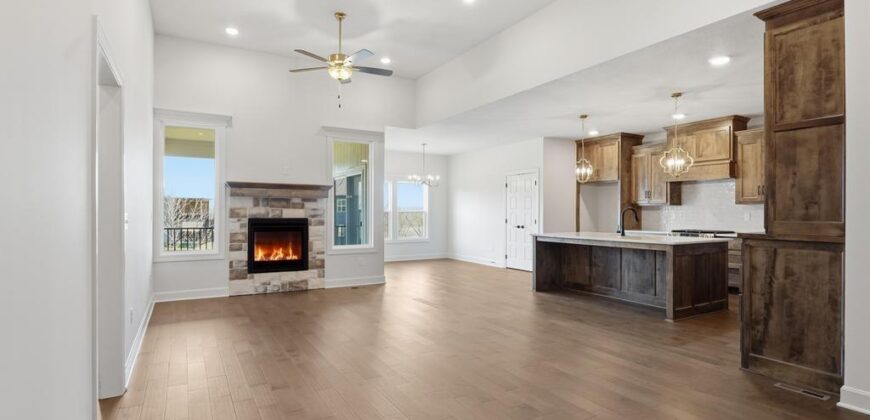10022 N Oakland Avenue, Kansas City, MO 64157