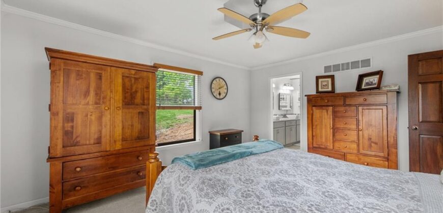 7610 NW Westside Drive, Weatherby Lake, MO 64152
