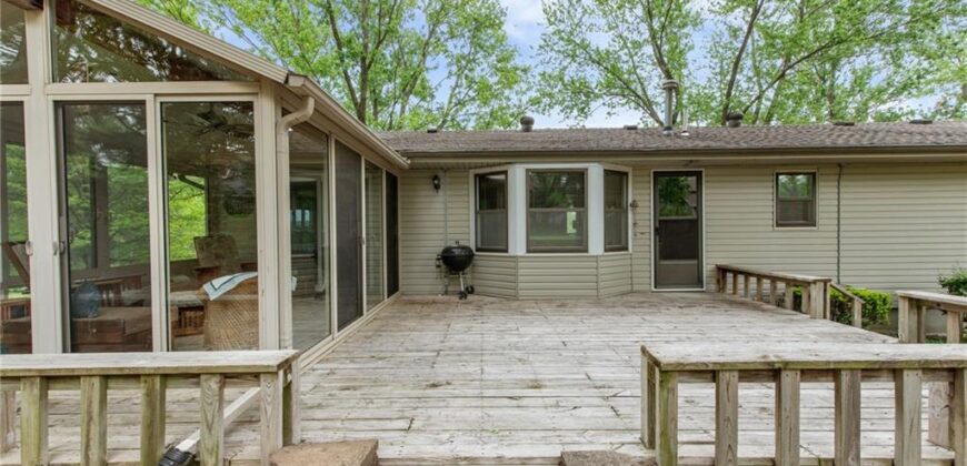 7610 NW Westside Drive, Weatherby Lake, MO 64152