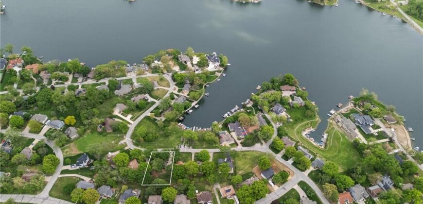 7610 NW Westside Drive, Weatherby Lake, MO 64152