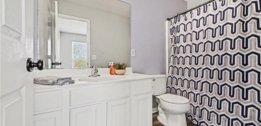 8156 N Oakley unit 17-D Avenue, Kansas City, MO 64119