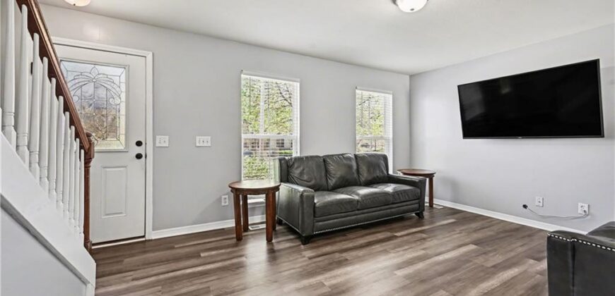 8156 N Oakley unit 17-D Avenue, Kansas City, MO 64119