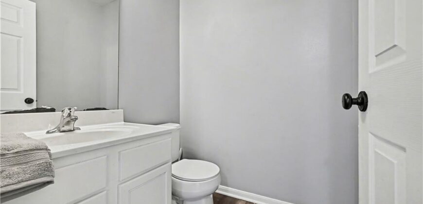 8156 N Oakley unit 17-D Avenue, Kansas City, MO 64119