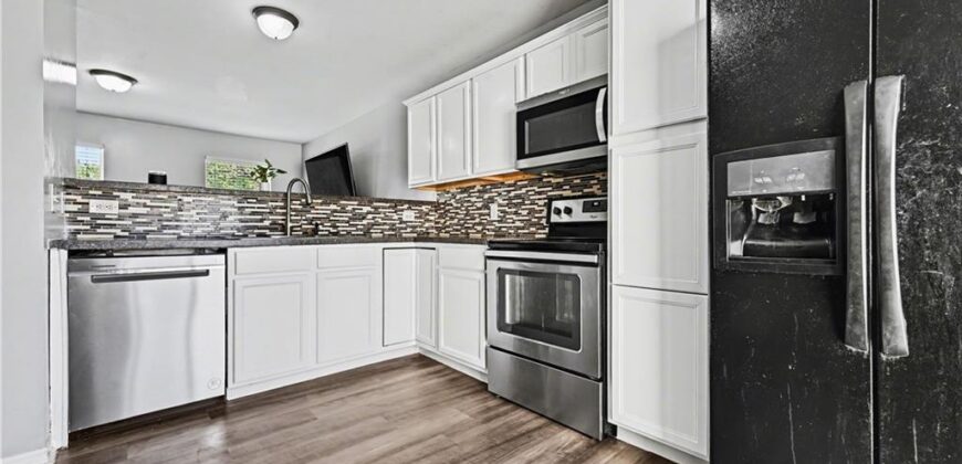 8156 N Oakley unit 17-D Avenue, Kansas City, MO 64119