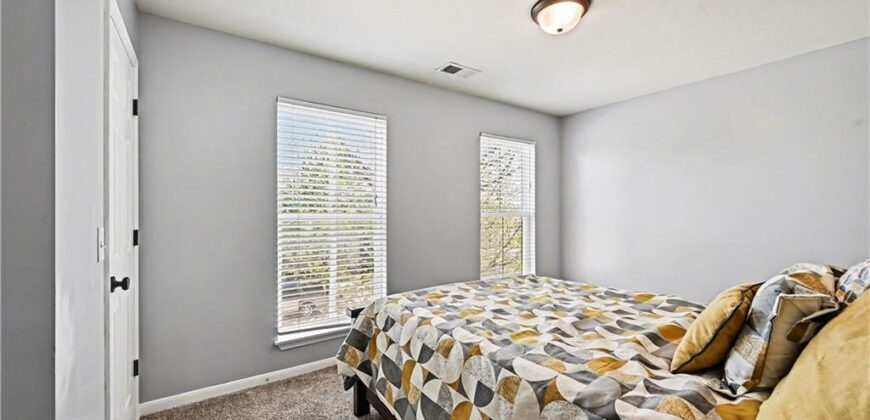 8156 N Oakley unit 17-D Avenue, Kansas City, MO 64119