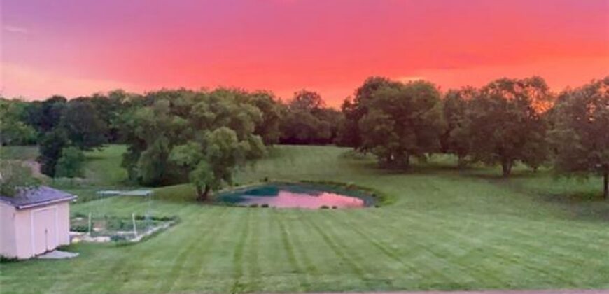1720 Paddock Drive, Kearney, MO 64060