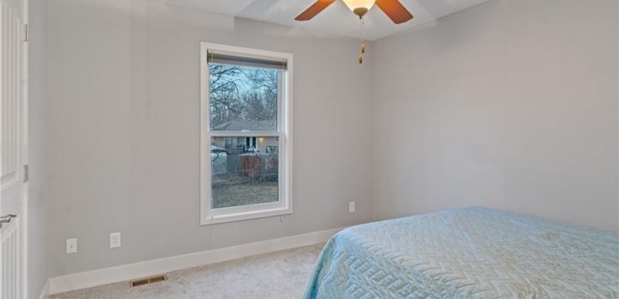 2312 NE 72ND Street, Kansas City, MO 64118