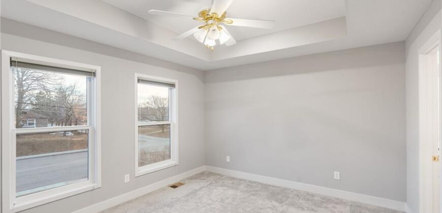 2312 NE 72ND Street, Kansas City, MO 64118