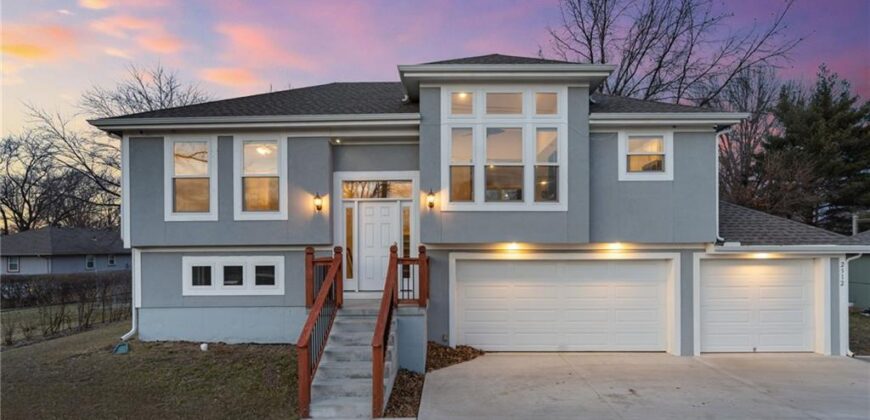 2312 NE 72ND Street, Kansas City, MO 64118