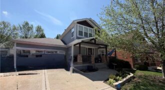 325 Creekwood Drive, Liberty, MO 64068