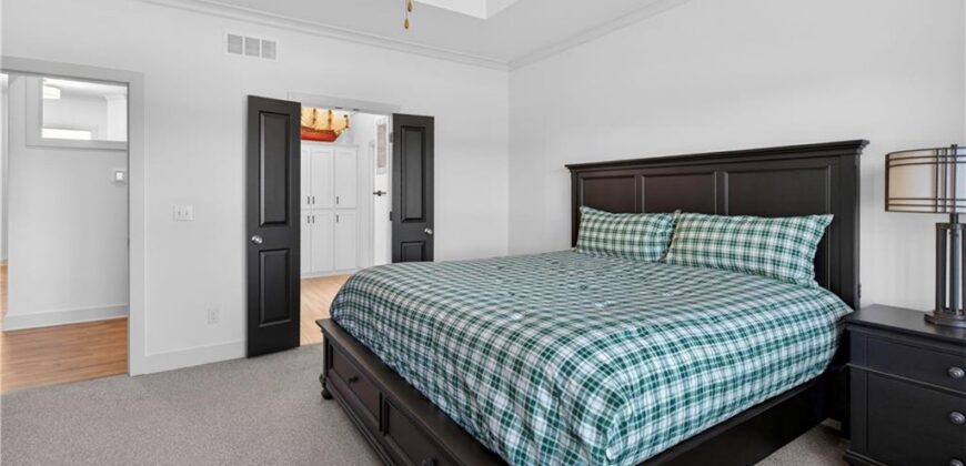 8808 N Clarion Avenue, Kansas City, MO 64153