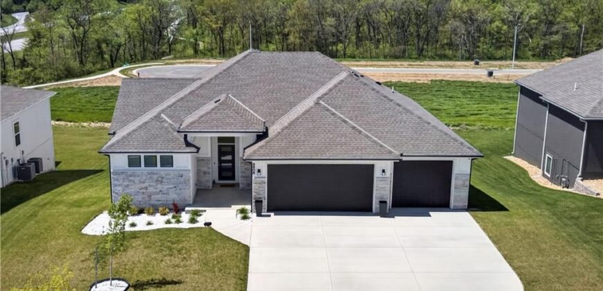 8808 N Clarion Avenue, Kansas City, MO 64153