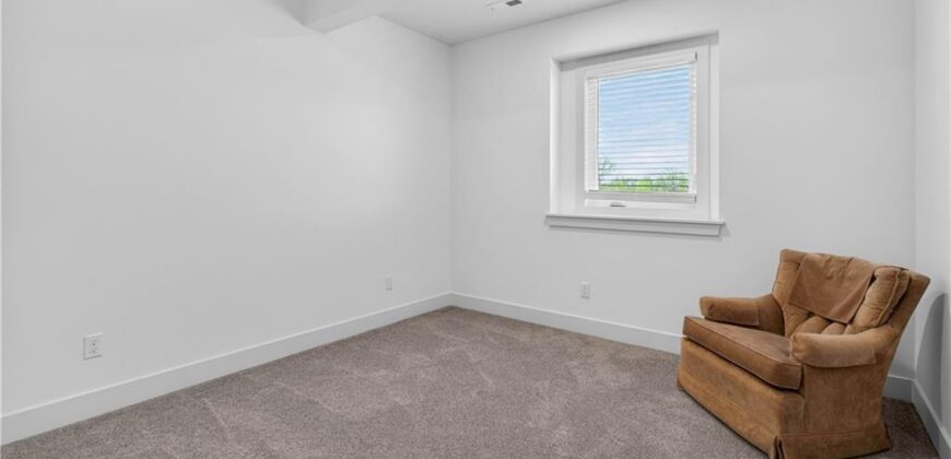 8808 N Clarion Avenue, Kansas City, MO 64153