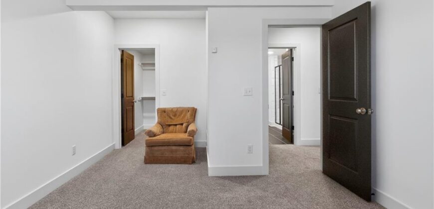 8808 N Clarion Avenue, Kansas City, MO 64153