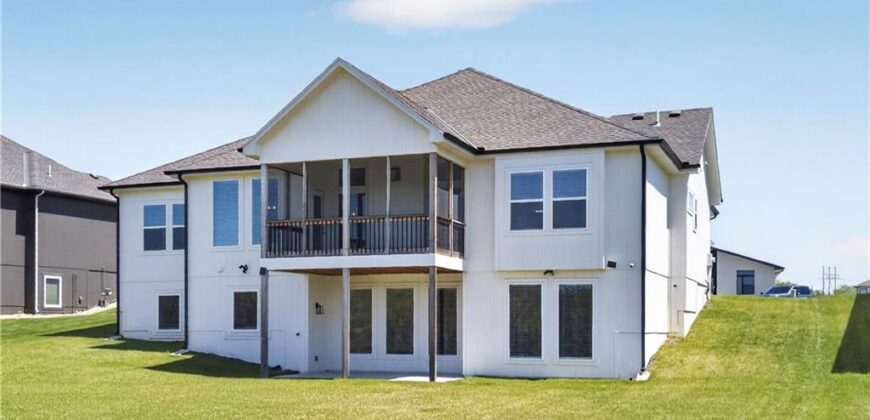 8808 N Clarion Avenue, Kansas City, MO 64153