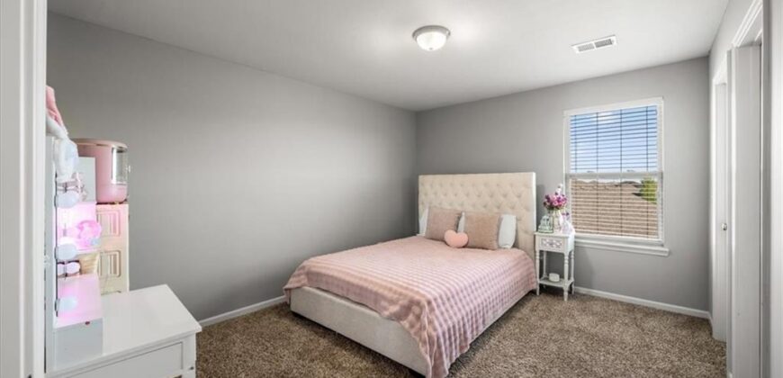 9419 N Bell Street, Kansas City, MO 64155