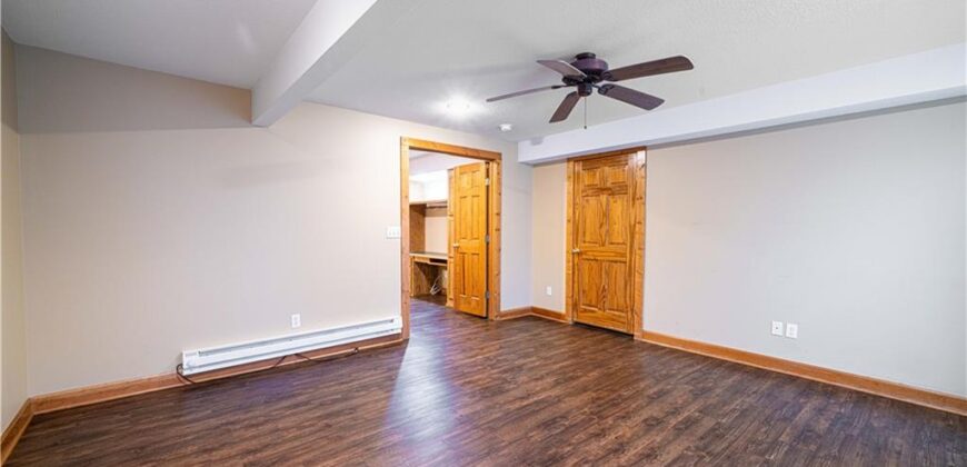 9 Timber Creek Circle, Platte City, MO 64079