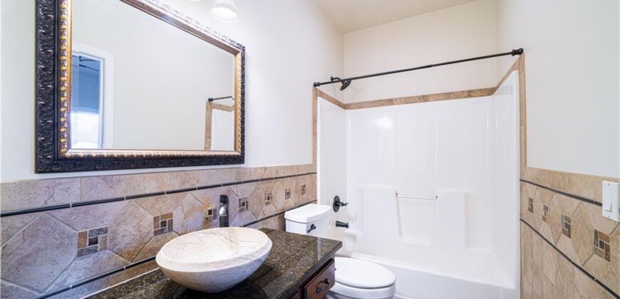 9 Timber Creek Circle, Platte City, MO 64079