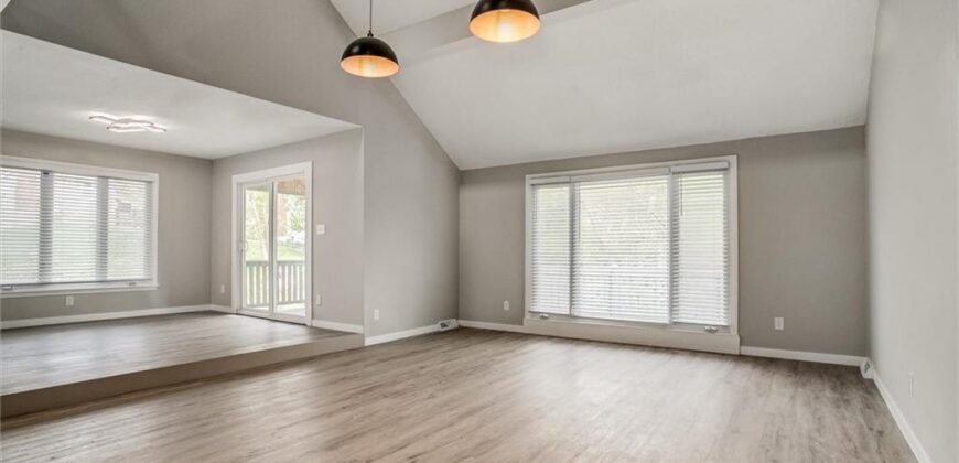 1120 NE 97th Place, Kansas City, MO 64155