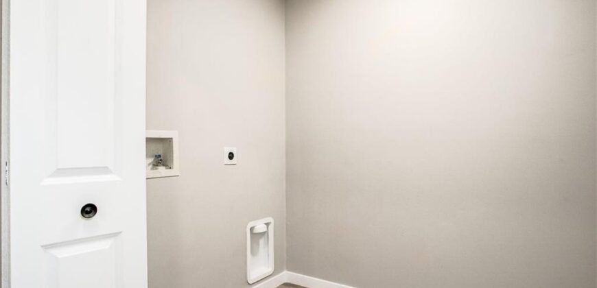 1120 NE 97th Place, Kansas City, MO 64155