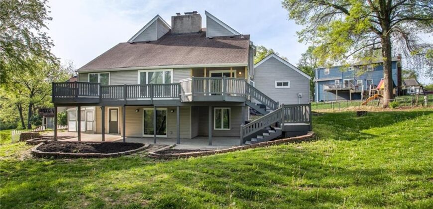 1120 NE 97th Place, Kansas City, MO 64155