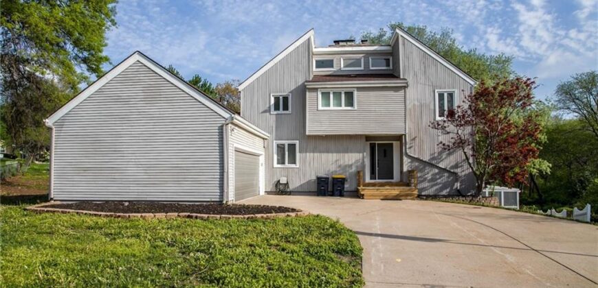 1120 NE 97th Place, Kansas City, MO 64155