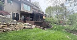 1305 NW 43rd Terrace, Kansas City, MO 64116
