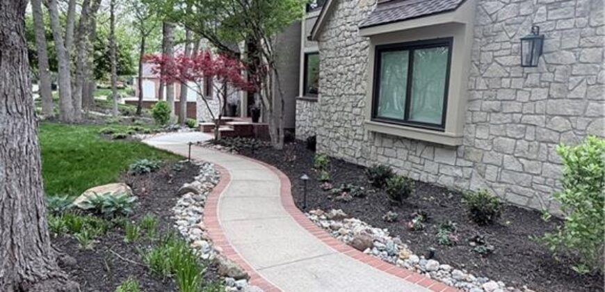 1305 NW 43rd Terrace, Kansas City, MO 64116