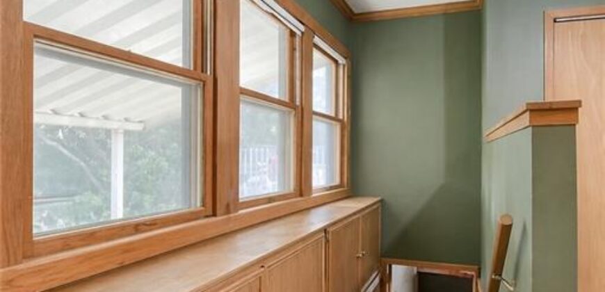 4260 NE Kelsey Road, Kansas City, MO 64116