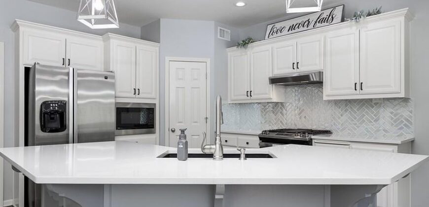 9115 N Stark Court, Kansas City, MO 64157