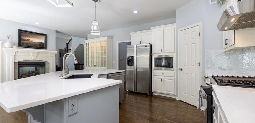 9115 N Stark Court, Kansas City, MO 64157