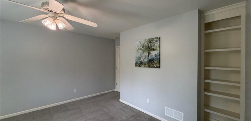 9115 N Stark Court, Kansas City, MO 64157