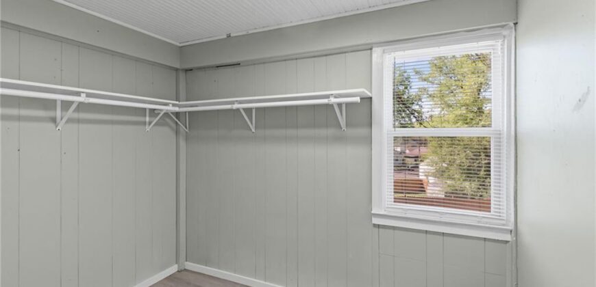 110 Liberty Street, Excelsior Springs, MO 64024