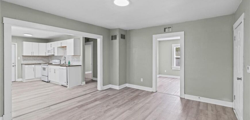 110 Liberty Street, Excelsior Springs, MO 64024